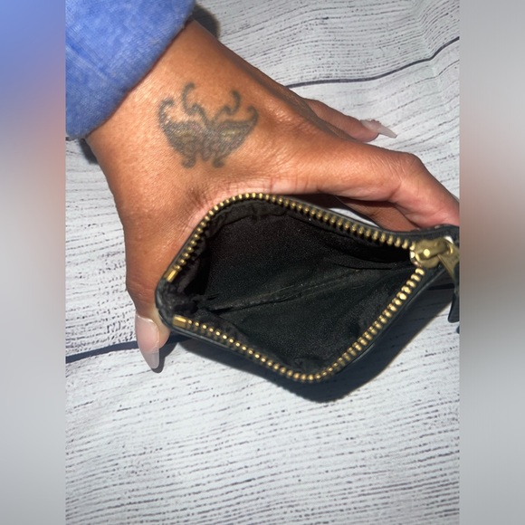 Dooney & Bourke Vintage Black and Gray Leather Logo Fabric Hobo Bag w/wallet. - Picture 15 of 16